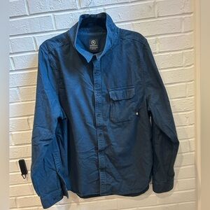 Backcountry navy thick navy shirt XL